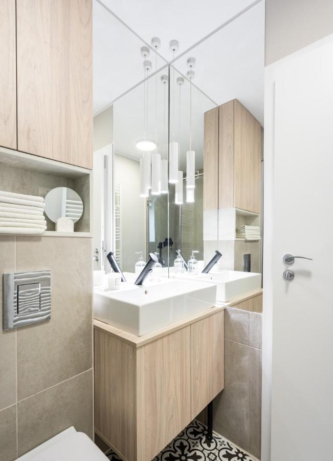 Executive Suites In Center Boekarest Buitenkant foto